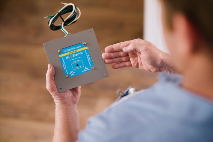 Why Have a Smart Home Lighting Controller Installed?